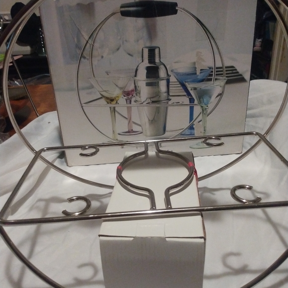 Radius Martini Set with Caddy - Picture 4 of 5